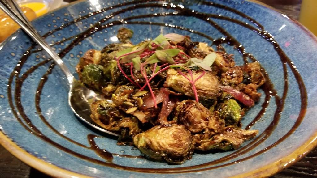 Over/Under Public House | restaurant | 310 N San Fernando Blvd, Burbank, CA 91502, USA | 8182379186 OR +1 818-237-9186