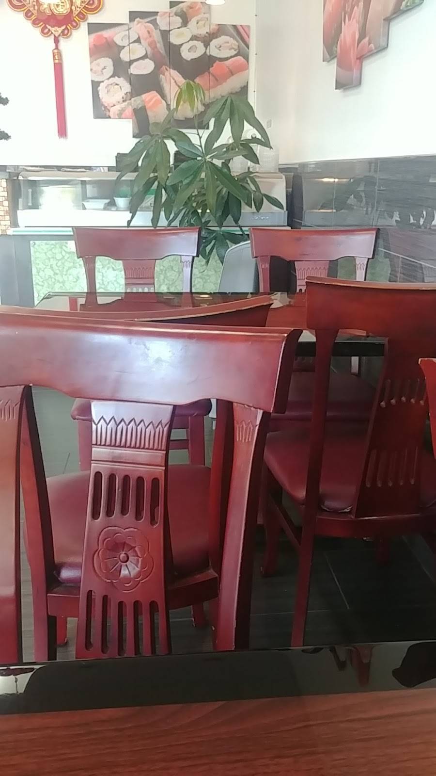 Egg Roll King & Sushi | restaurant | 920 Blanding Blvd, Orange Park, FL 32065, USA | 9042767789 OR +1 904-276-7789