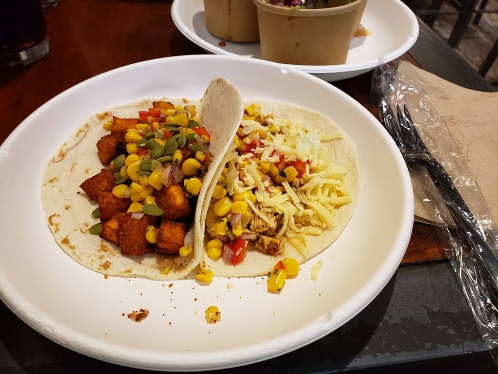 Street Side | restaurant | 217 Market Ave N, Canton, OH 44702, USA | 3306391359 OR +1 330-639-1359