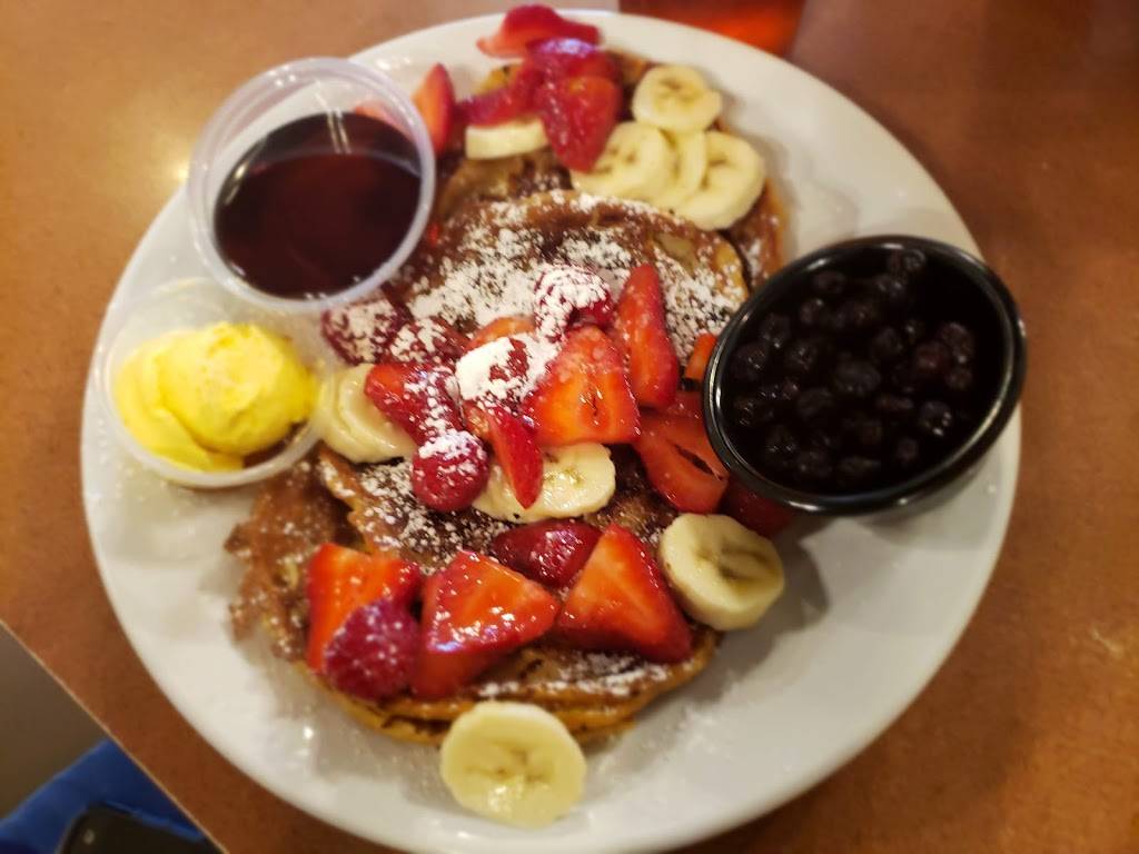 The Cracked Egg | restaurant | 6435 S Rainbow Blvd #100, Las Vegas, NV 89118, USA | 7022206449 OR +1 702-220-6449