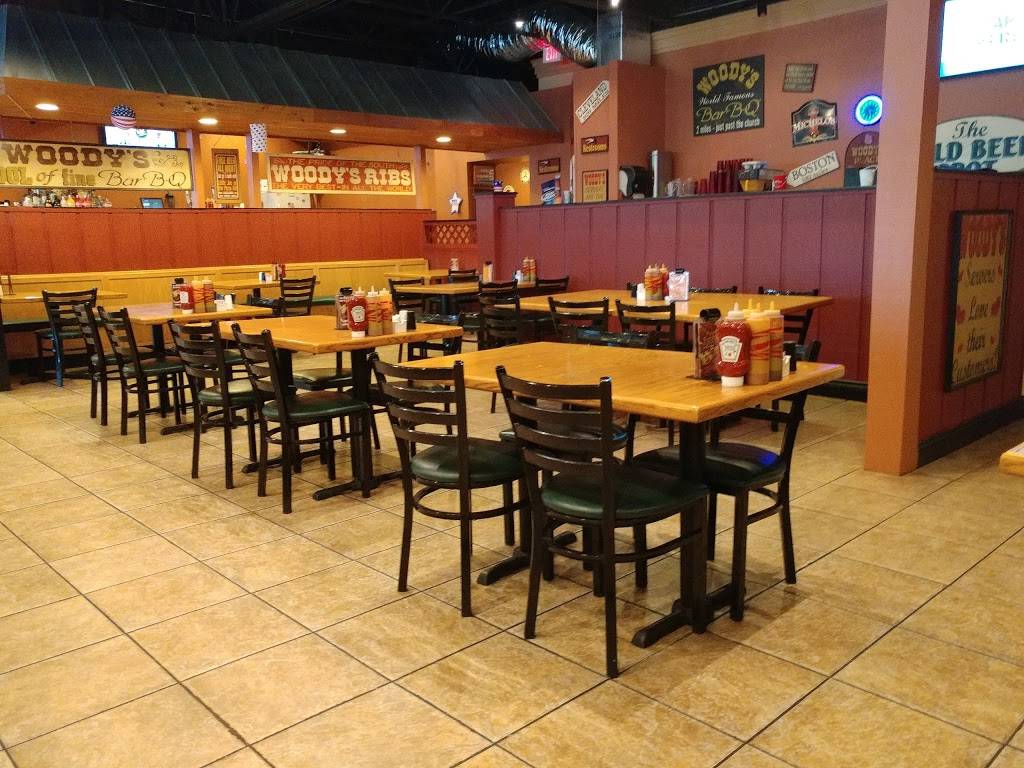 Woodys Bar-B-Que | restaurant | 99 Flagler Plaza Dr, Palm Coast, FL 32137, USA | 3864395010 OR +1 386-439-5010