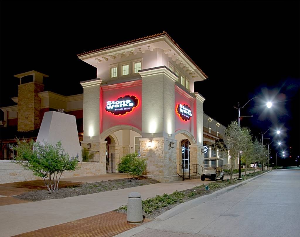 Stone Werks Big Rock Grille, The Rim | restaurant | 5807 Worth Pkwy, San Antonio, TX 78257, USA | 2105589898 OR +1 210-558-9898