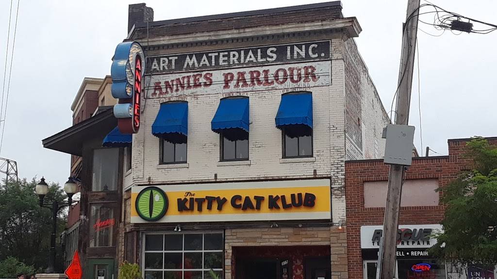 Annies Parlour | restaurant | 313 14th Ave SE, Minneapolis, MN 55414, USA | 6123790744 OR +1 612-379-0744