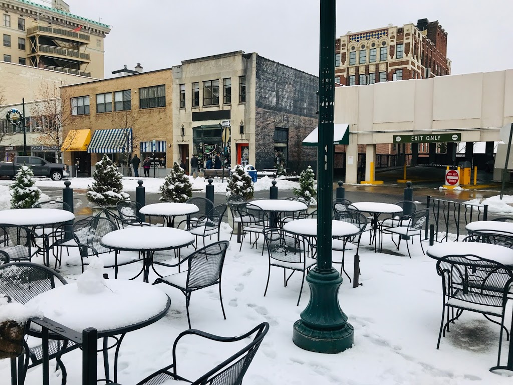 Carmels Kitchen & Bar | restaurant | 1 Page Ave, Asheville, NC 28801, USA | 8282528730 OR +1 828-252-8730