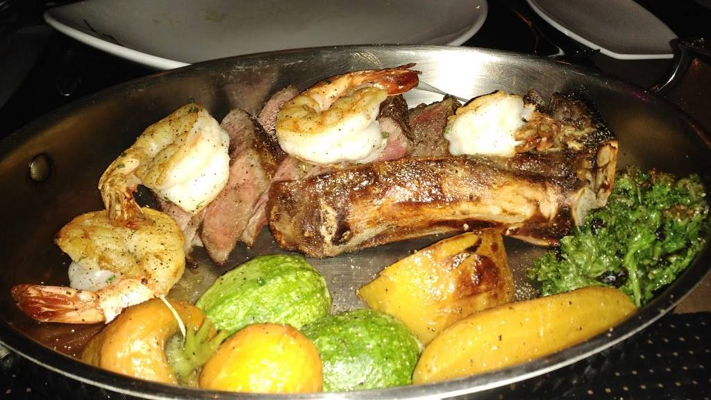 La Bête | restaurant | Delta 3, 2875 Boulevard Laurier Suite 170, Québec, QC G1V 2M2, Canada | 4182661717 OR +1 418-266-1717