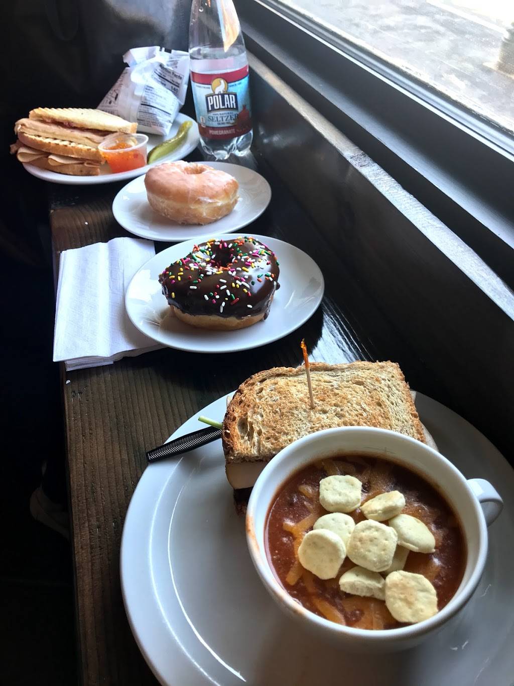 Doughnuts And Draughts | restaurant | Central Business District, Worcester, MA 01608, USA | 5087918080 OR +1 508-791-8080