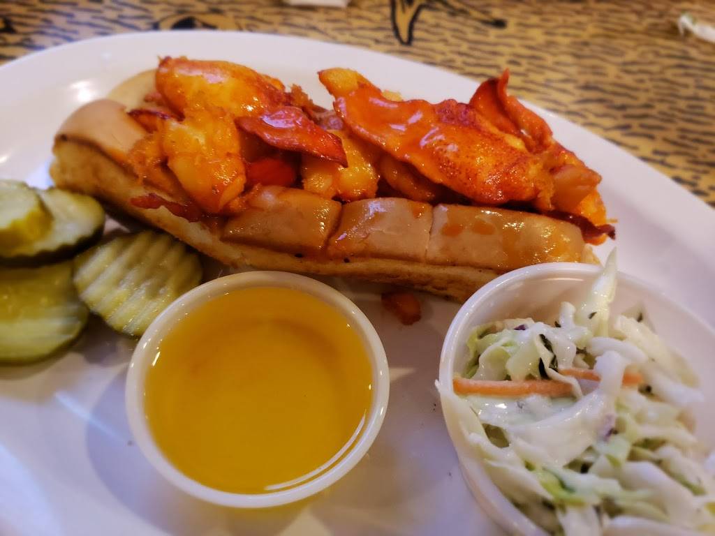 McKennas Place-Port Orange | restaurant | 3781 S Nova Rd Suite M, Port Orange, FL 32129, USA | 3862562691 OR +1 386-256-2691