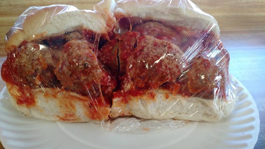 Anthonys Italian Specialties | meal takeaway | 408 Main St, Stoneham, MA 02180, USA | 7814389840 OR +1 781-438-9840