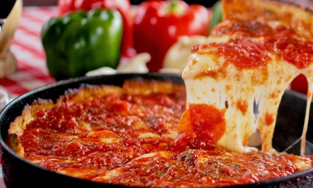 Pizanos Pizza & Pasta | restaurant | 61 E Madison St, Chicago, IL 60603, USA | 3122361777 OR +1 312-236-1777