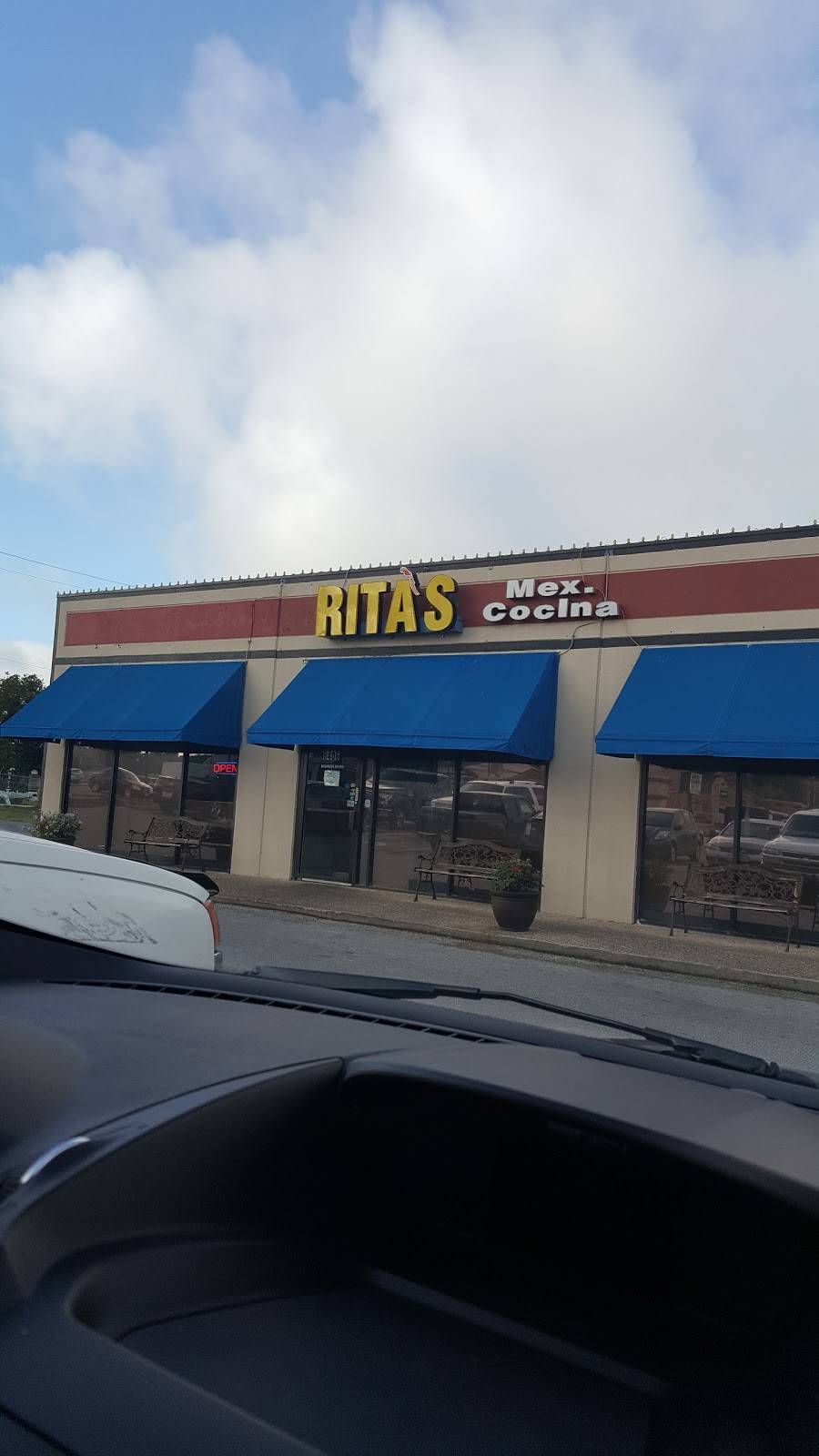 Ritas Mexican Cocina | restaurant | 6406 Bandera Rd, San Antonio, TX 78238, USA | 2105200175 OR +1 210-520-0175