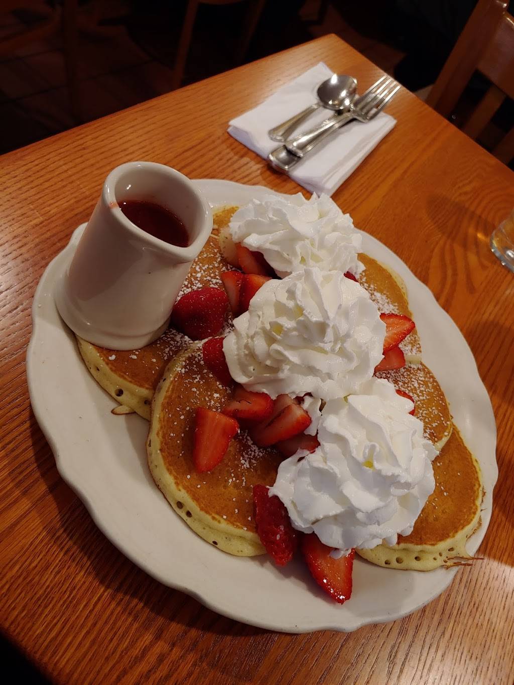 The Original Pancake House | bakery | 22 E Bellevue Pl, Chicago, IL 60611, USA | 3126427917 OR +1 312-642-7917