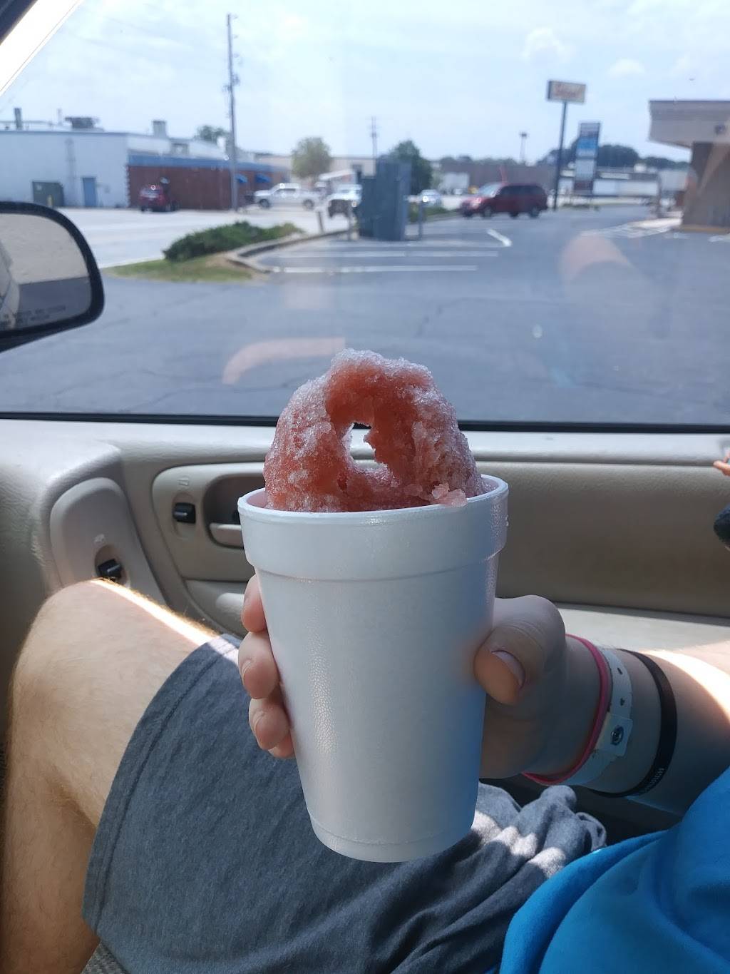 Skins Hot dogs | meal takeaway | 275 Market St, Seneca, SC 29678, USA | 8648859811 OR +1 864-885-9811