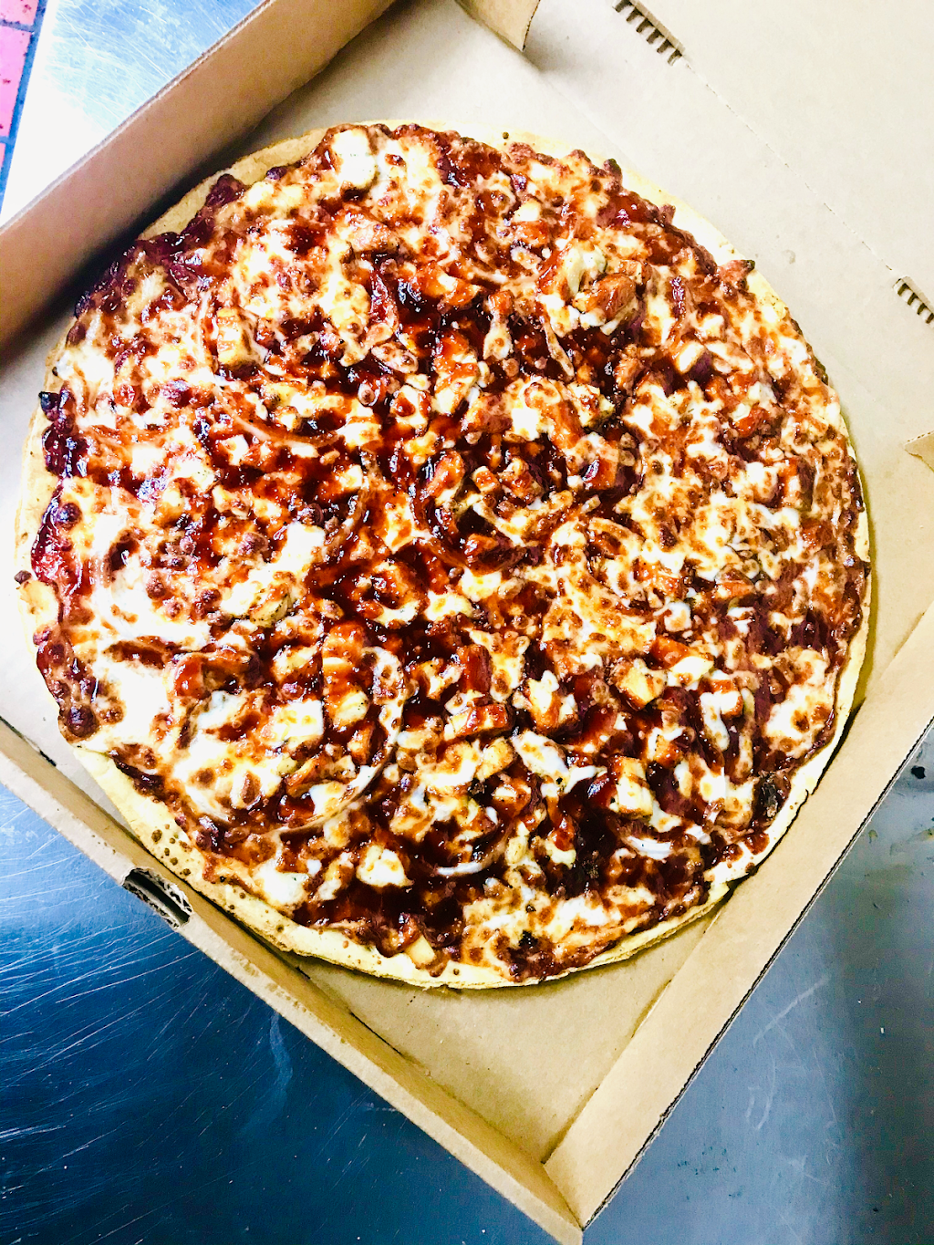 Charlys Pizza | restaurant | 7806 Front Beach Rd, Panama City Beach, FL 32407, USA | 8507081390 OR +1 850-708-1390