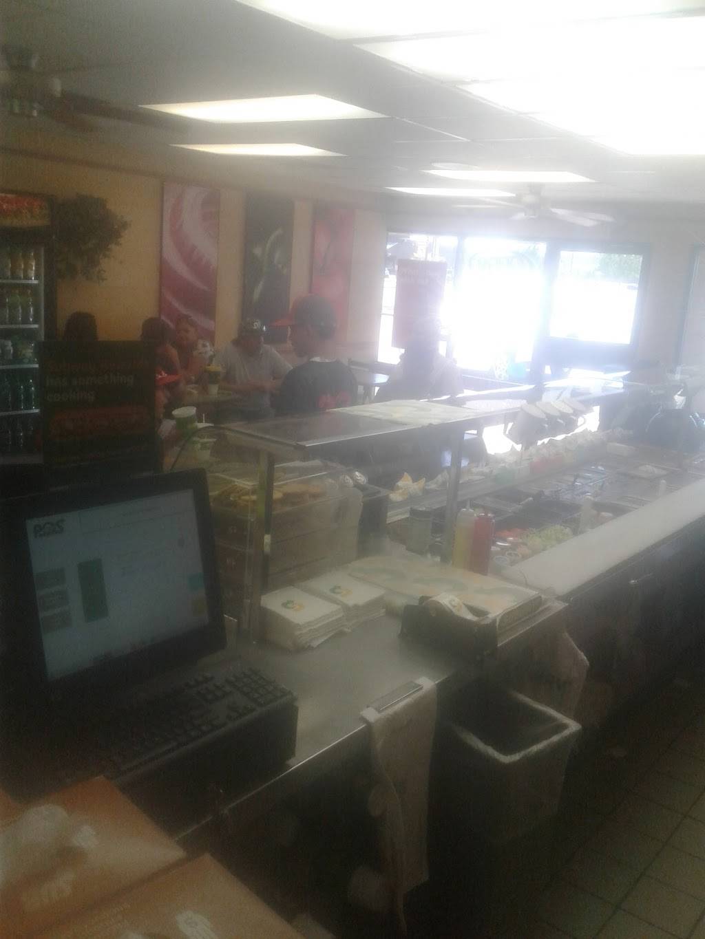 Subway | meal takeaway | 3200 Coors Blvd NW Suite E, Albuquerque, NM 87120, USA | 5053520094 OR +1 505-352-0094