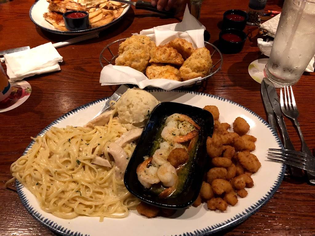 Red Lobster | restaurant | 1298 Hooper Ave, Toms River, NJ 08753, USA | 7329140183 OR +1 732-914-0183