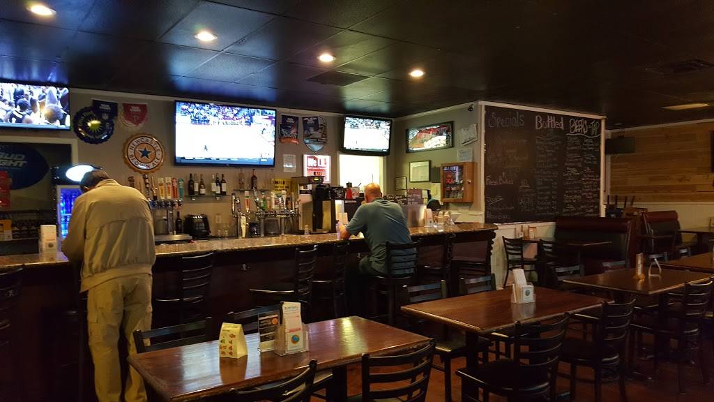 Marcis Sports Bar & Grill | restaurant | 28200 Bouquet Canyon Rd, Santa Clarita, CA 91350, USA | 6612968000 OR +1 661-296-8000