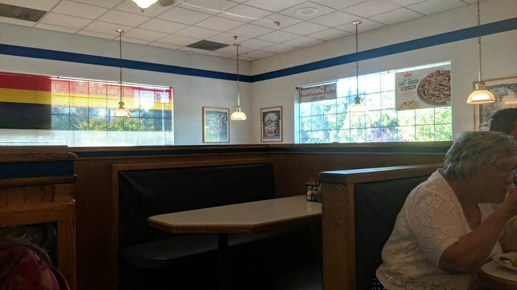 Round Table Pizza | meal delivery | 3633 Eureka Way, Redding, CA 96001, USA | 5302441926 OR +1 530-244-1926