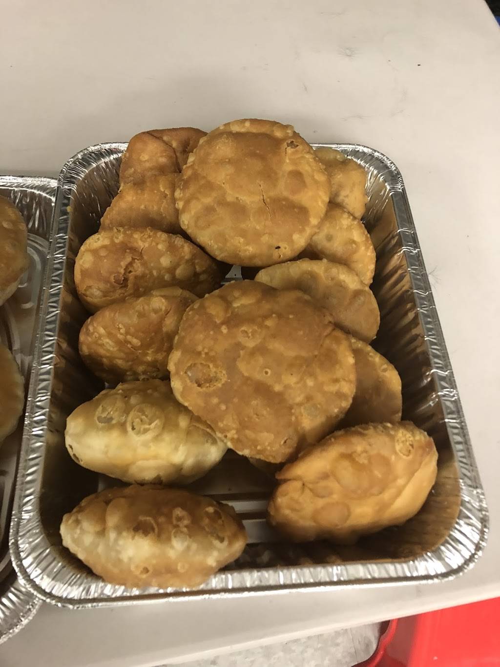 Kaminis Kitchen | restaurant | 213 Main Ave, Passaic, NJ 07055, USA | 9739783107 OR +1 973-978-3107