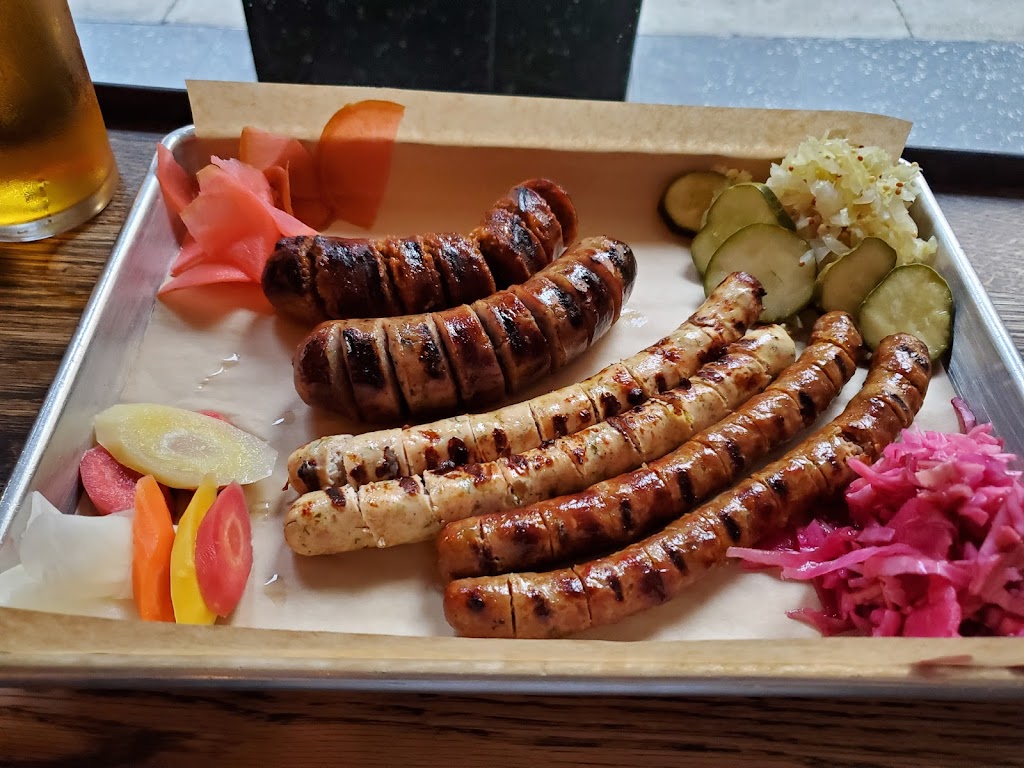 Hogwash | restaurant | 582 Sutter St, San Francisco, CA 94108, USA | 4153615500 OR +1 415-361-5500