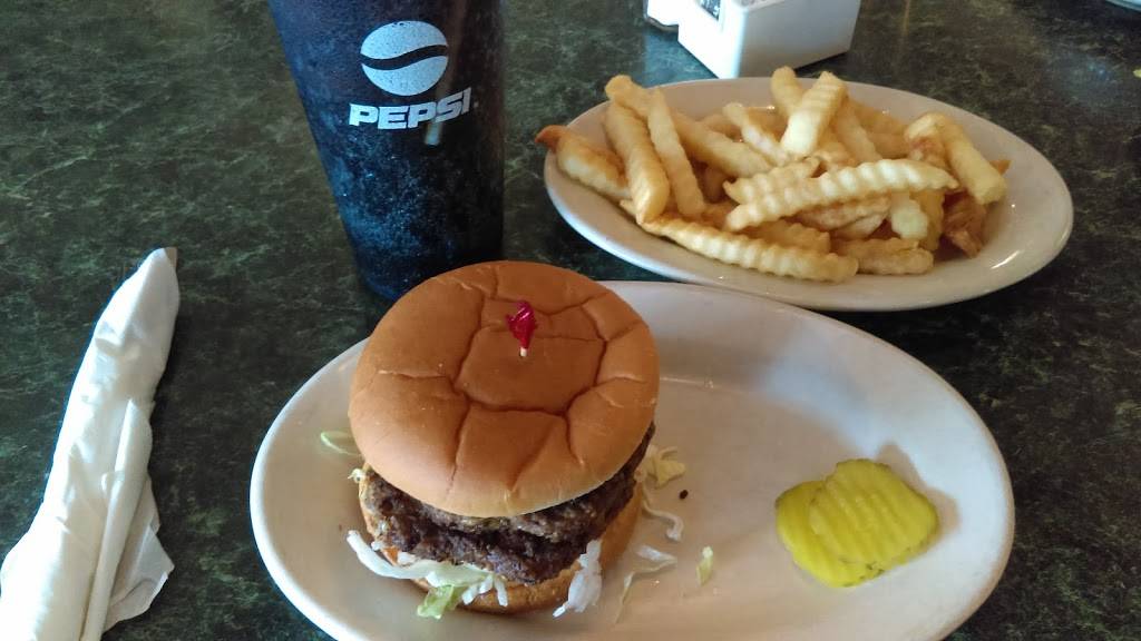 Lucys Diner | restaurant | 8907 Reading Rd, Cincinnati, OH 45215, USA | 5138215900 OR +1 513-821-5900