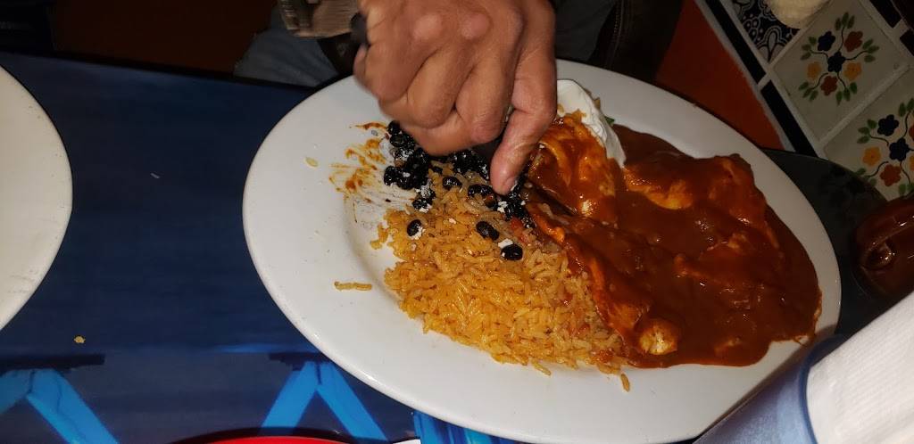 Puerto Vallarta Restaurant | restaurant | 2690 Gateway Dr, Anderson, CA 96007, USA | 5303781404 OR +1 530-378-1404