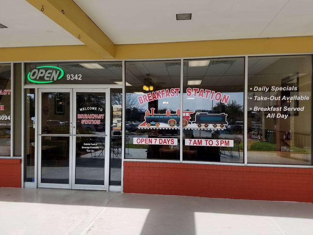 Breakfast Station | restaurant | 9342 Oakhurst Rd, Seminole, FL 33776, USA | 7273306094 OR +1 727-330-6094