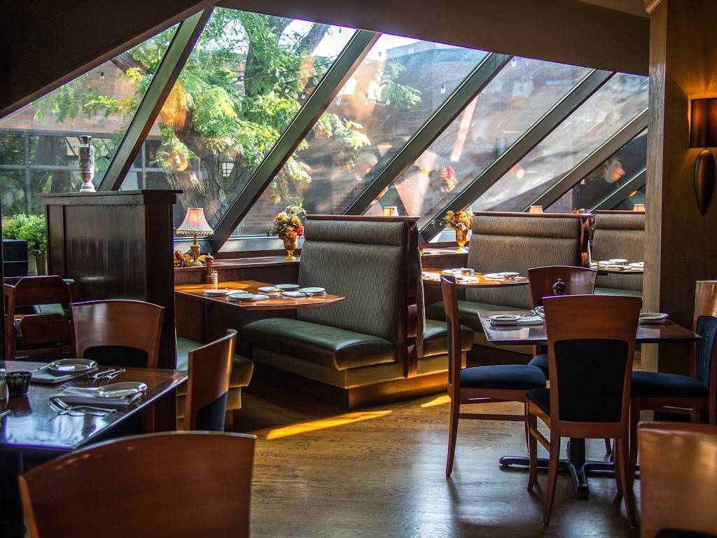 Spezia Omaha | restaurant | 3125 S 72nd St, Omaha, NE 68124, USA | 4023912950 OR +1 402-391-2950