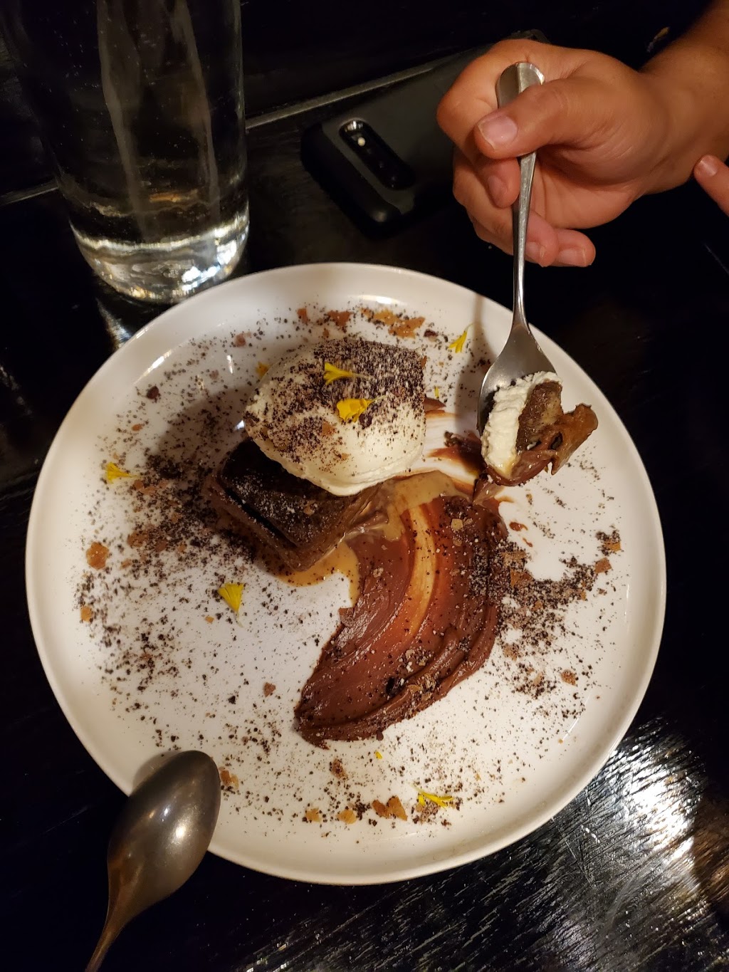 Amaru | restaurant | 1904 W North Ave, Chicago, IL 60622, USA | 7736879790 OR +1 773-687-9790