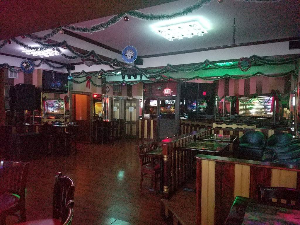 Castle Sports Bar & Restaurant | restaurant | 189 Bloomfield Ave, Newark, NJ 07104, USA | 9734971100 OR +1 973-497-1100