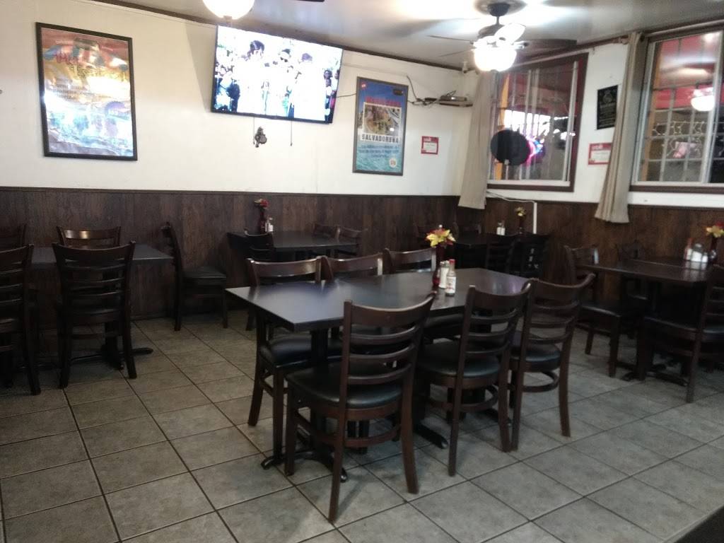 La Champita - South Gate | restaurant | 9524 Rayo Ave, South Gate, CA 90280, USA | 3233573757 OR +1 323-357-3757