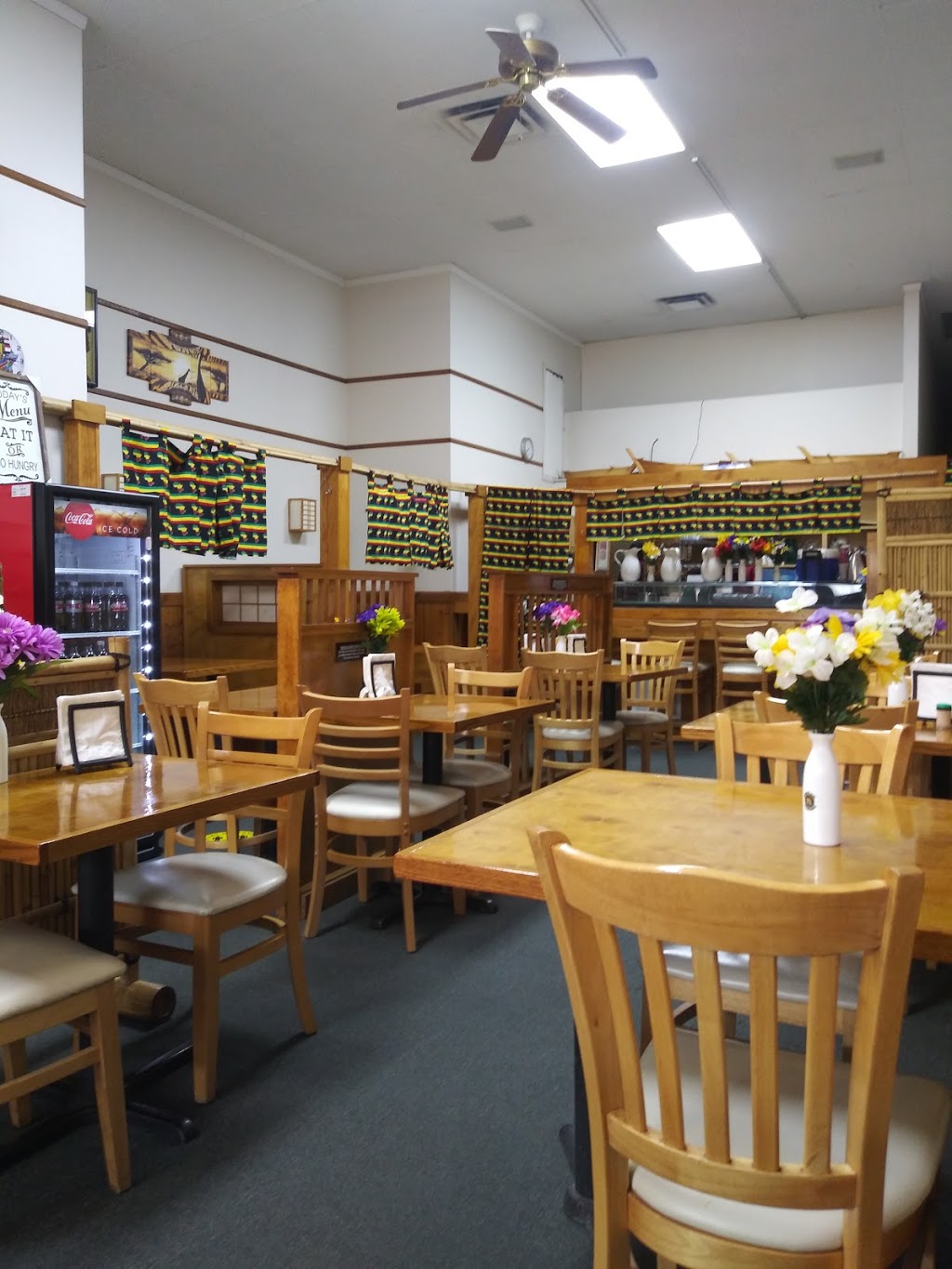 African Eats Cuisine | restaurant | 2032 Murray Ave, Pittsburgh, PA 15217, USA | 4123070294 OR +1 412-307-0294