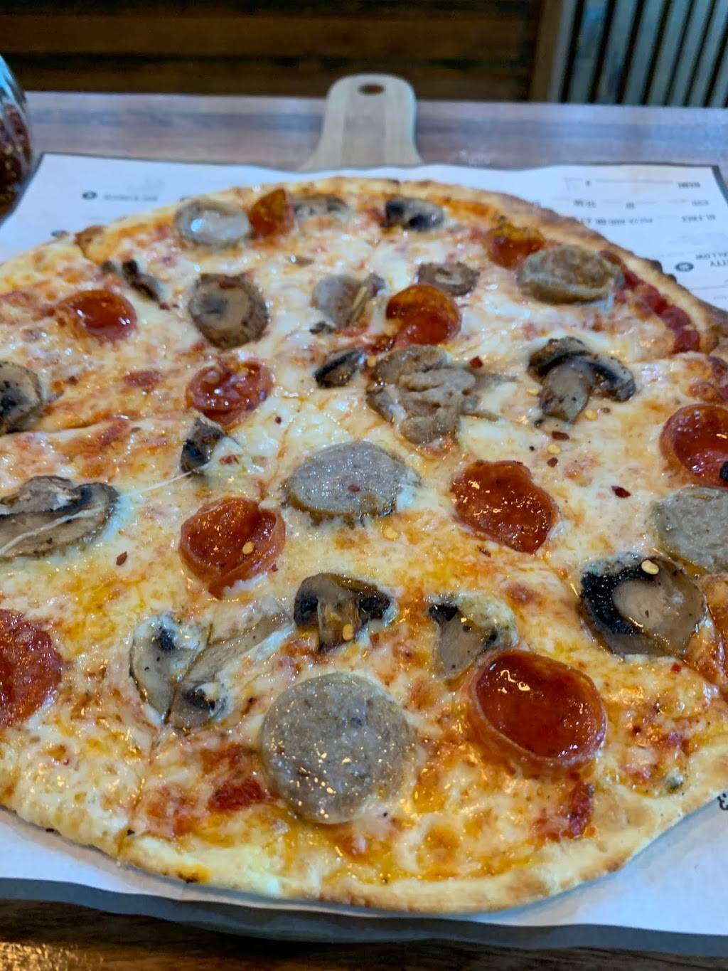 Flash Fire Pizza | restaurant | 3011 West, Yamato Rd Suite A-20, Boca Raton, FL 33434, USA | 5618267741 OR +1 561-826-7741