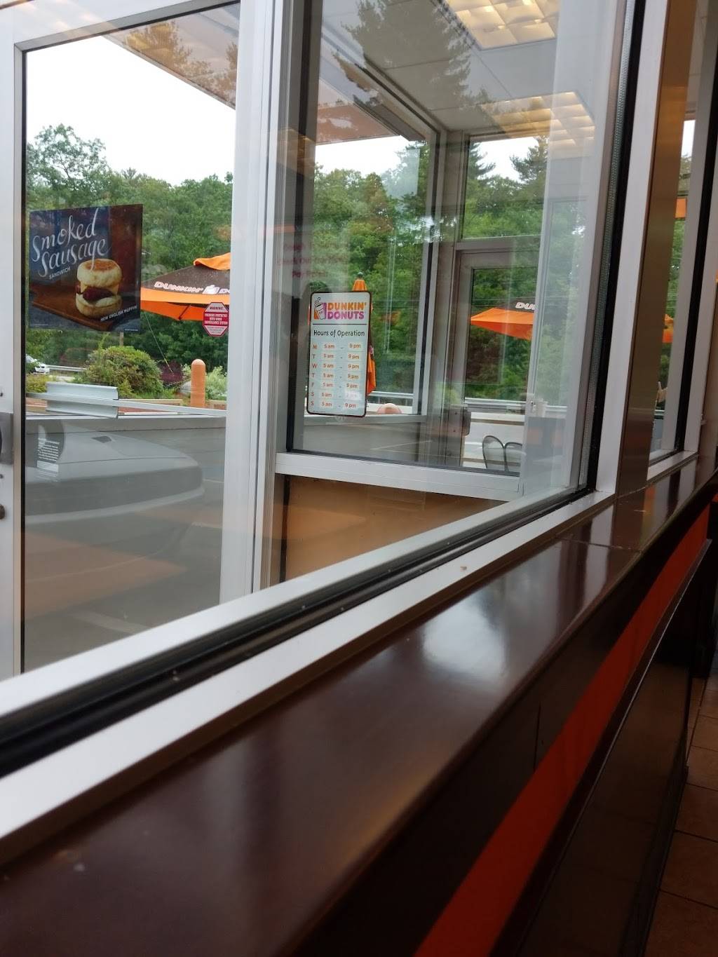 Dunkin | bakery | 764 Elm St, Milford, NH 03055, USA | 6036728110 OR +1 603-672-8110
