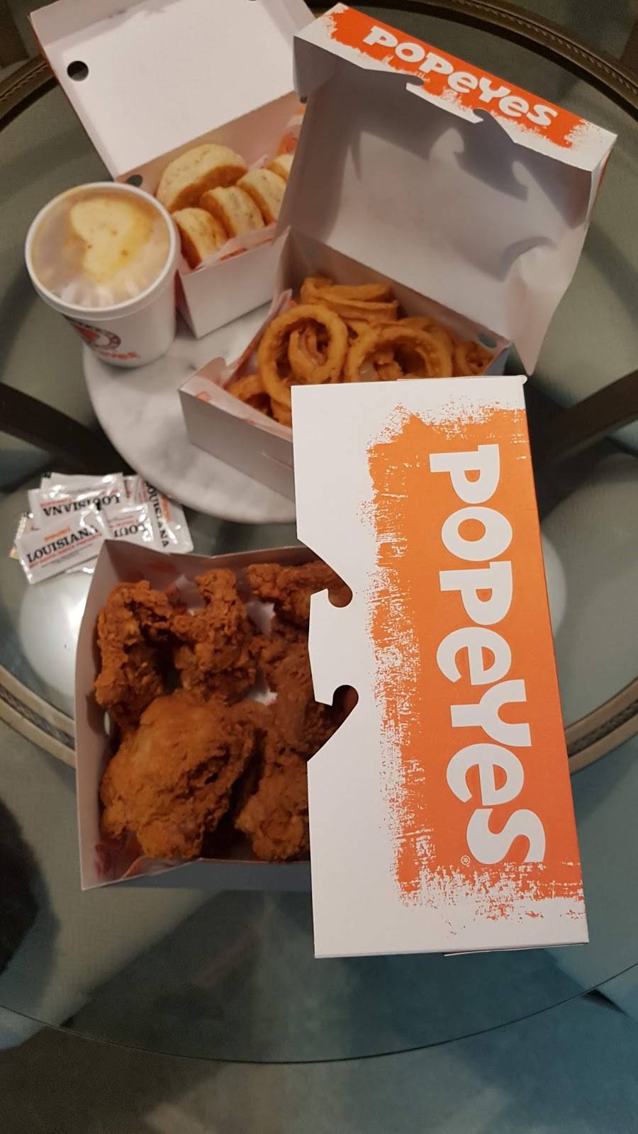 Popeyes Louisiana Kitchen | restaurant | 4471 Innes Rd, Orléans, ON K4A 4C5, Canada | 6134249022 OR +1 613-424-9022