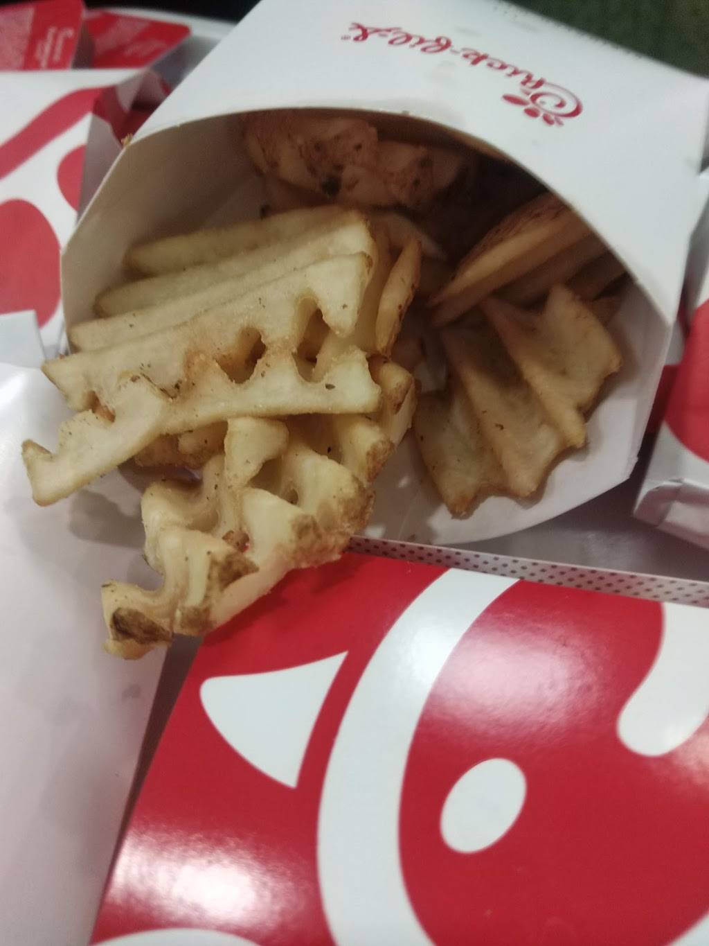 Chick-fil-A | restaurant | 801 7th Ave, Fort Worth, TX 76104, USA | 6828856342 OR +1 682-885-6342