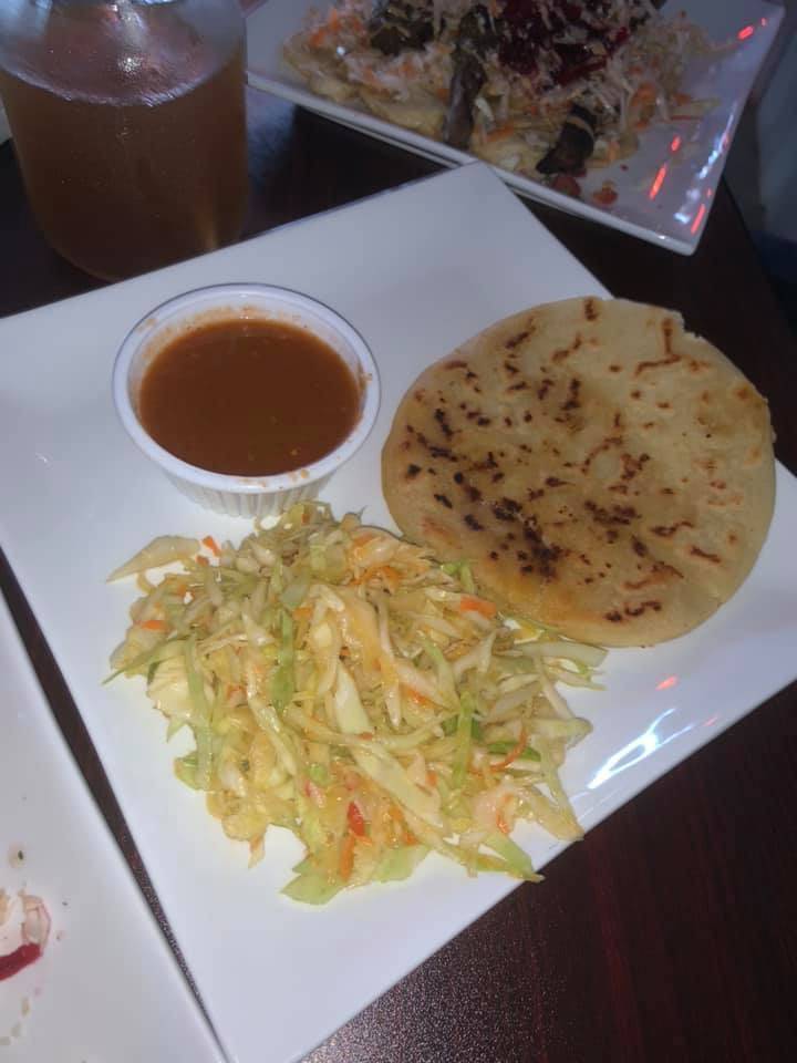 El Pulgarcito Restaurant & Bar | restaurant | 29 S Dixie Hwy, Lake Worth, FL 33460, USA | 5614105852 OR +1 561-410-5852