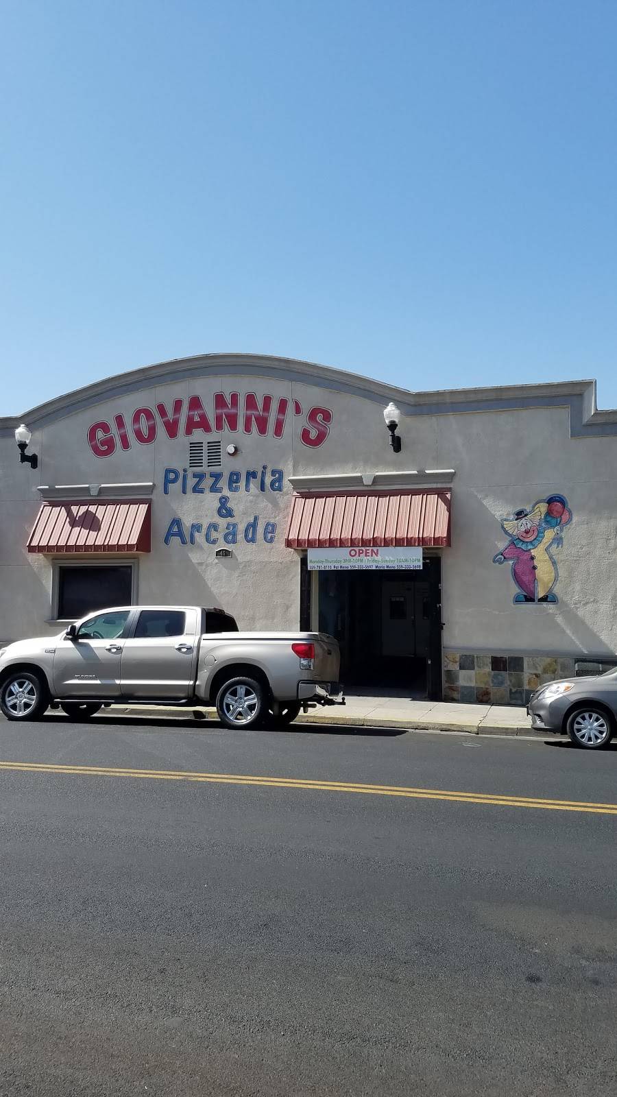Giovannis Pizzeria | restaurant | 45 N 2nd St, Porterville, CA 93257, USA | 5597818110 OR +1 559-781-8110