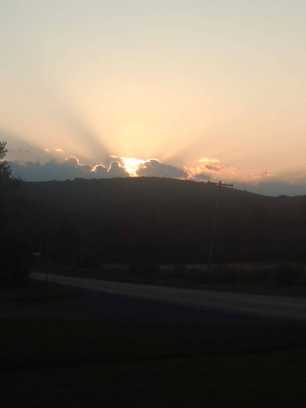 Shorts Deli | restaurant | 2351 Stannards Rd, Wellsville, NY 14895, USA | 5855936919 OR +1 585-593-6919