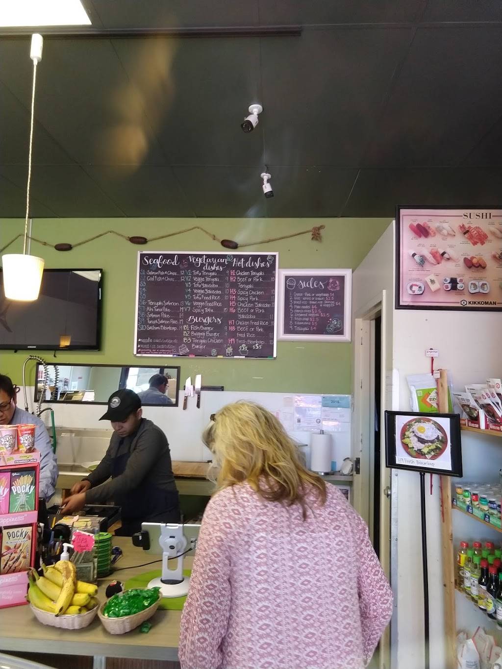 JST Seafood Market | restaurant | 1703 NW 16th Ave, Portland, OR 97209, USA | 5039721140 OR +1 503-972-1140