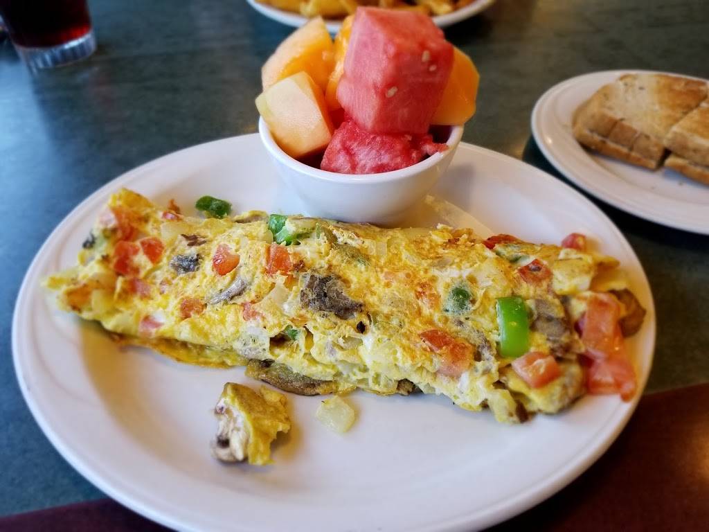 Parkway | Family Restaurant | restaurant | 1221 Ann St, Madison, WI 53713, USA | 6082552355 OR +1 608-255-2355