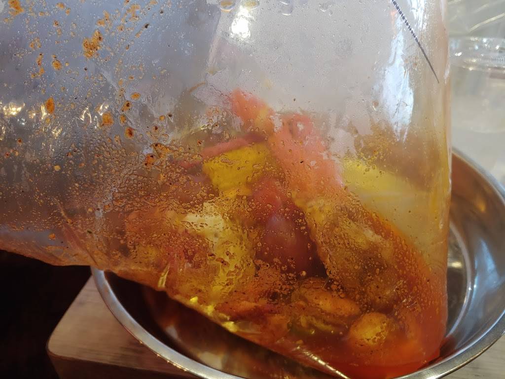 The Juicy Seafood | restaurant | 6780 Veterans Pkwy, Columbus, GA 31909, USA | 7065762599 OR +1 706-576-2599