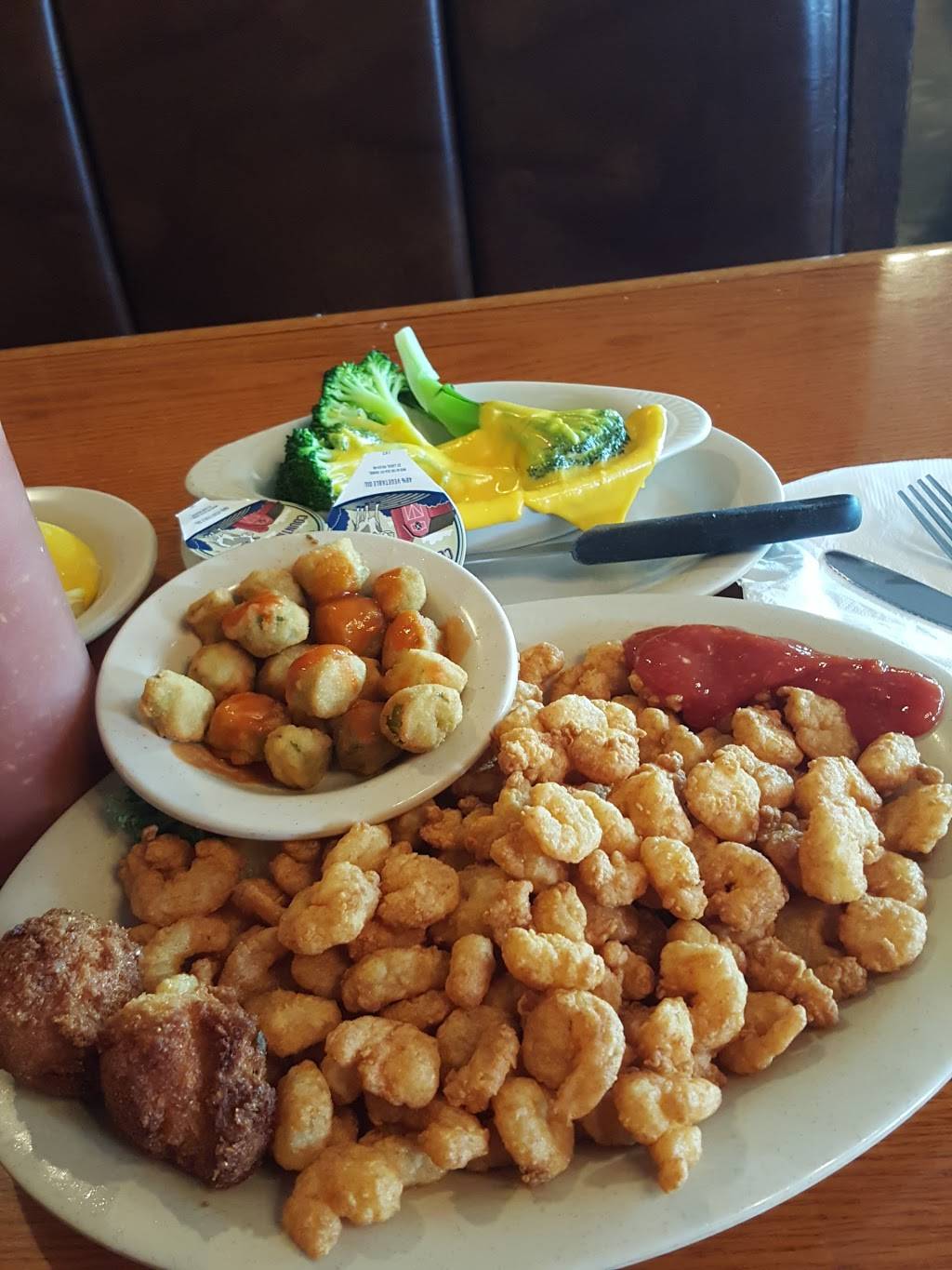 Sams St Johns Seafood Restaurant | restaurant | 7949 Normandy Blvd, Jacksonville, FL 32221, USA | 9046931911 OR +1 904-693-1911