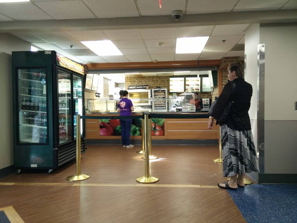 Subway | restaurant | 101 E Wood St, Spartanburg, SC 29303, USA | 8645853970 OR +1 864-585-3970