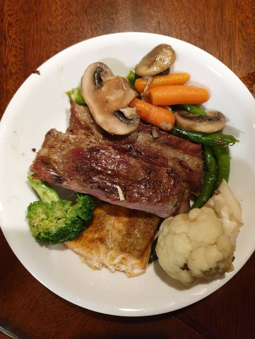 Subway | restaurant | 40058 Van Dyke Ave, Sterling Heights, MI 48313, USA | 5869394500 OR +1 586-939-4500