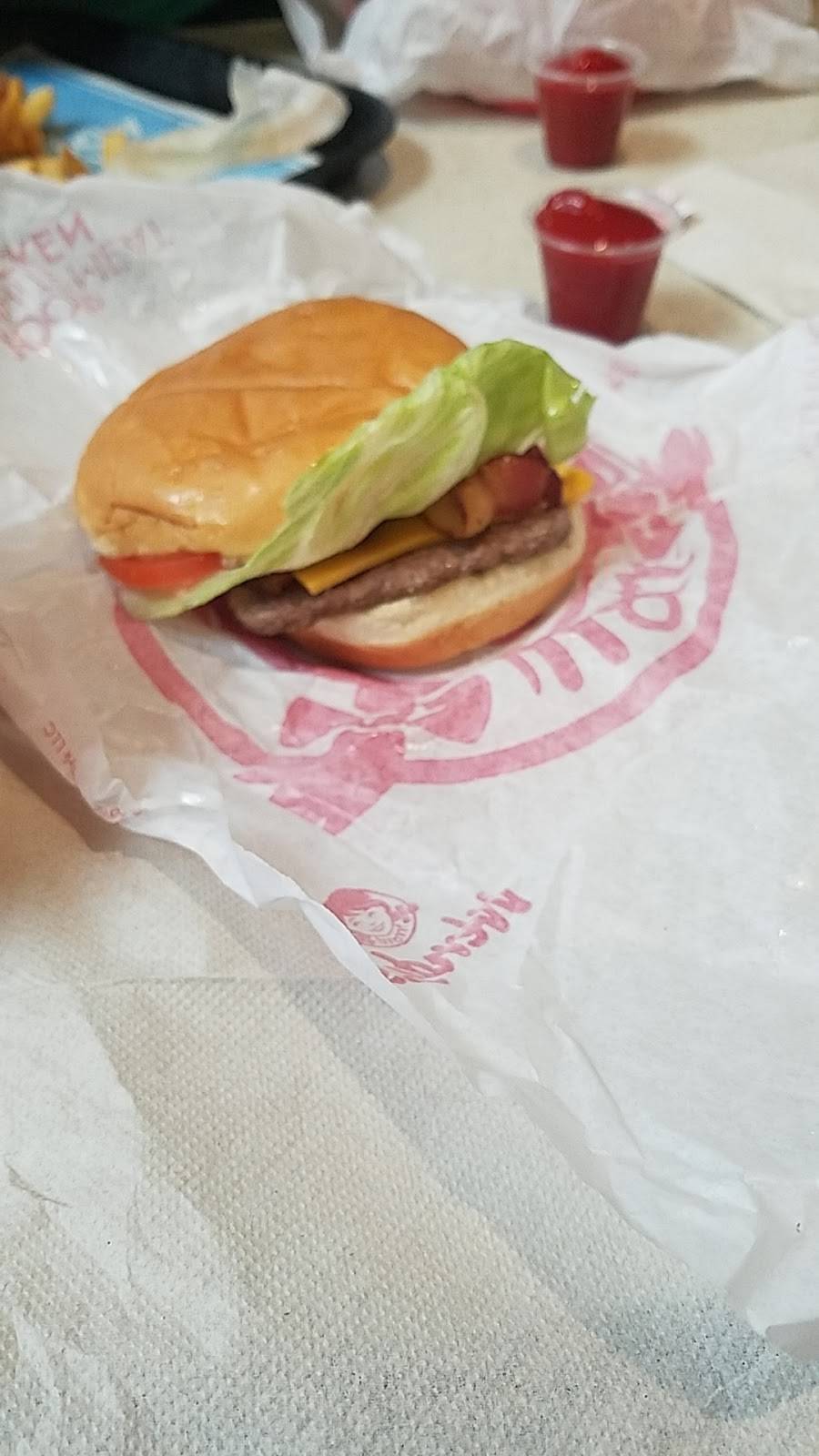 Wendys | restaurant | 930 E State St, Athens, OH 45701, USA | 7405947995 OR +1 740-594-7995