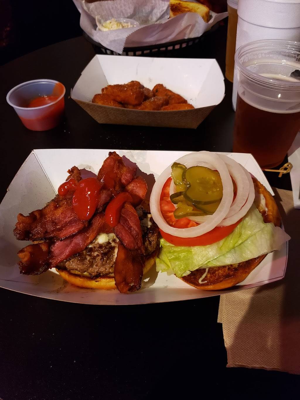 OVERTIME BAR & GRILL | restaurant | 320 S 8th St, Fernandina Beach, FL 32034, USA | 9044328448 OR +1 904-432-8448