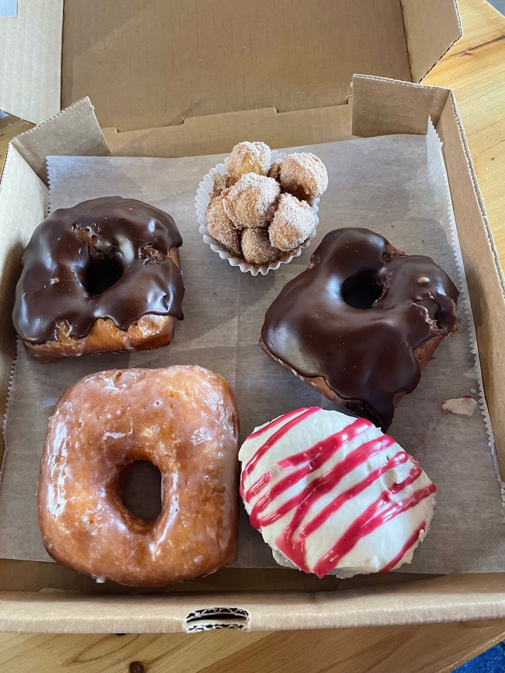 North Lime Coffee & Donuts - Clays Mill | bakery | 3101 Clays Mill Rd #300a, Lexington, KY 40503, USA | 8593036114 OR +1 859-303-6114