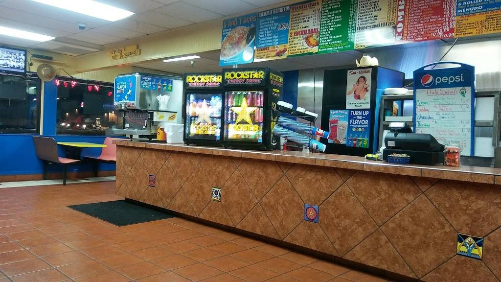 Nicos Mexican Food | restaurant | 5660 E Broadway Blvd, Tucson, AZ 85711, USA | 5207905550 OR +1 520-790-5550