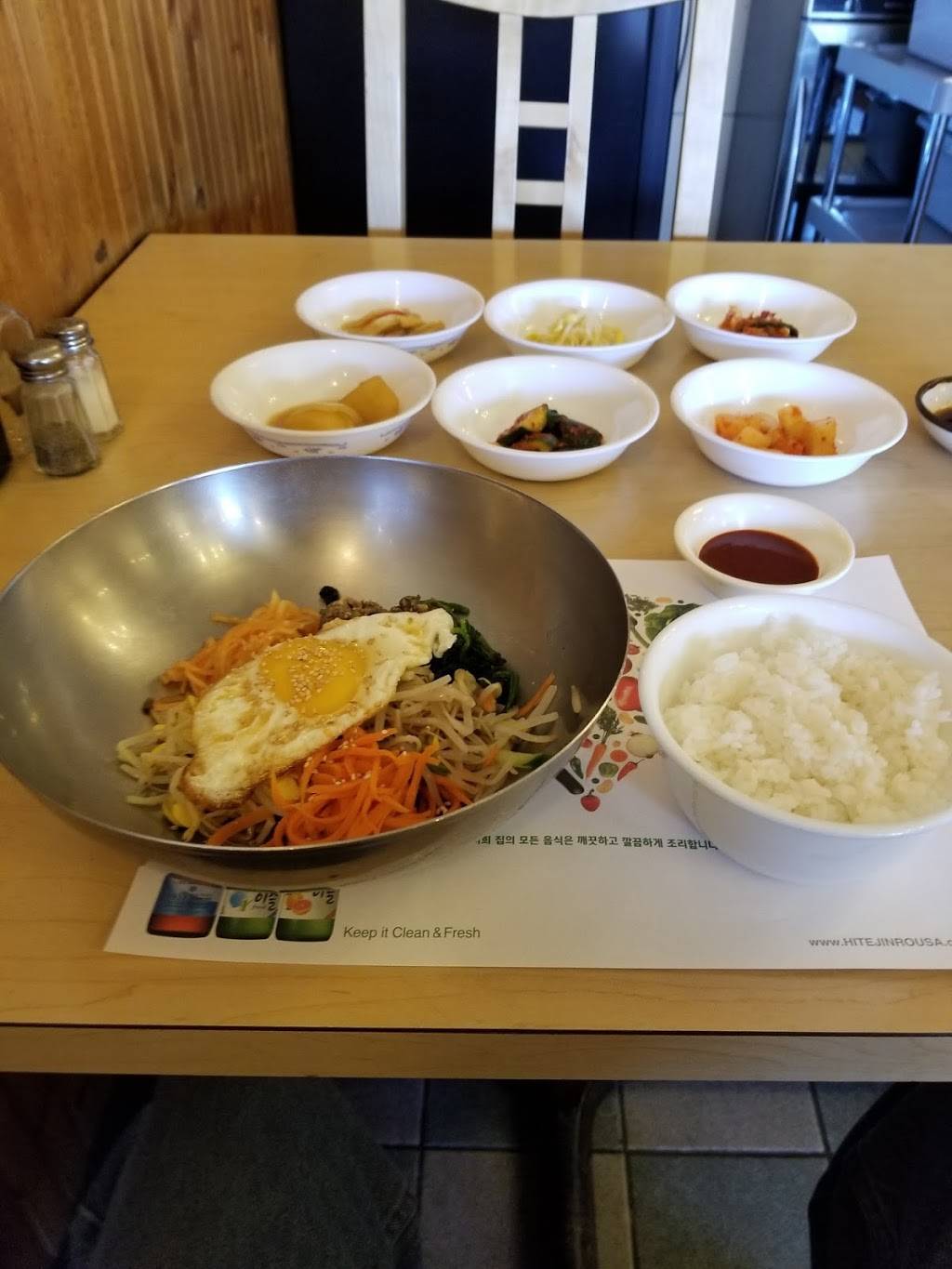 Chun Ju Restaurant | restaurant | 5707 W Dempster St, Morton Grove, IL 60053, USA | 8474700066 OR +1 847-470-0066