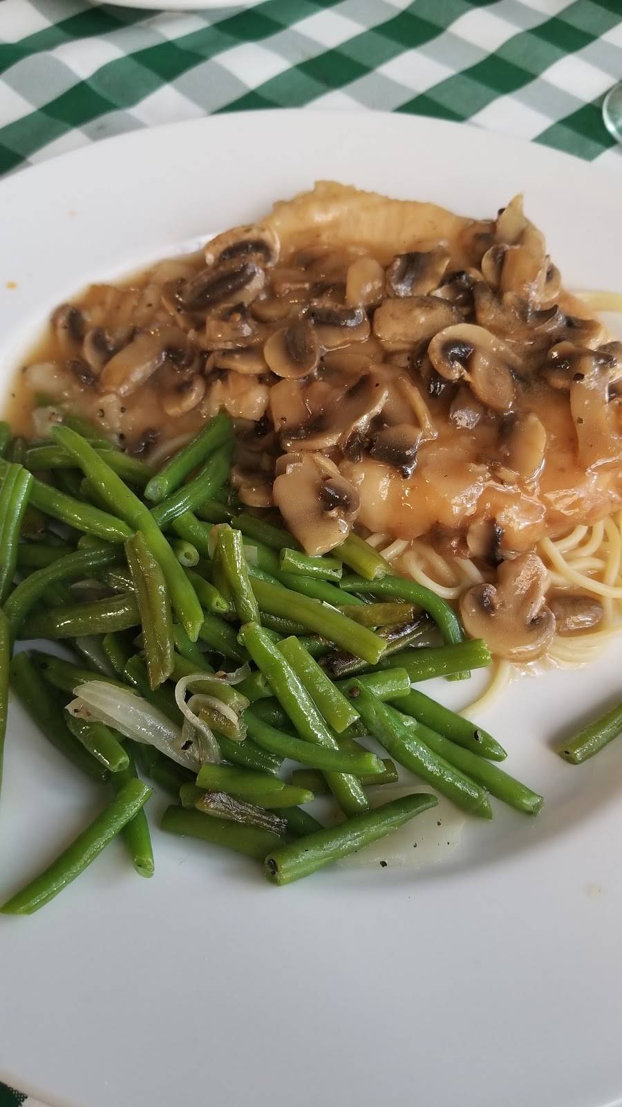 Uncle Sals | restaurant | 3370 North Hayden Road #120, Scottsdale, AZ 85251, USA | 4809902533 OR +1 480-990-2533